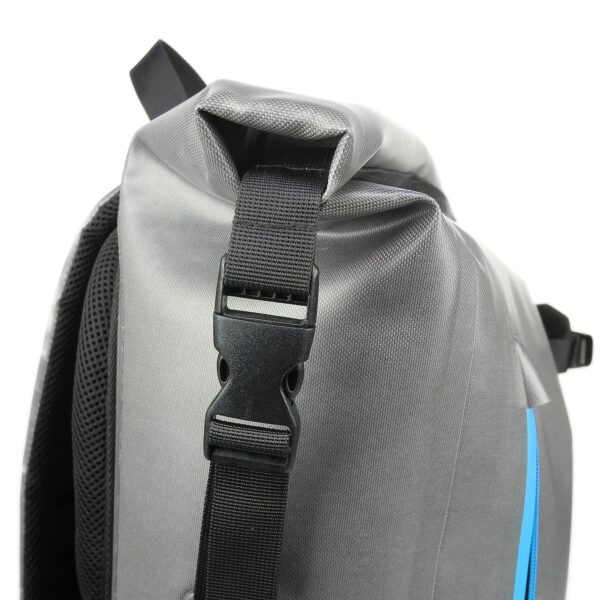 Yachter's Choice 50070 Dry Bag/Cooler Backpack - Image 3